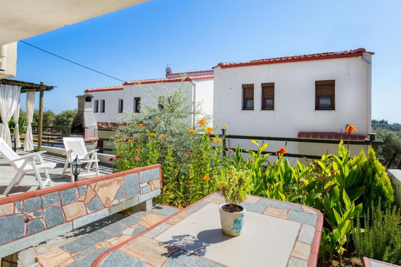 Villa Oliva Astris Exterior photo