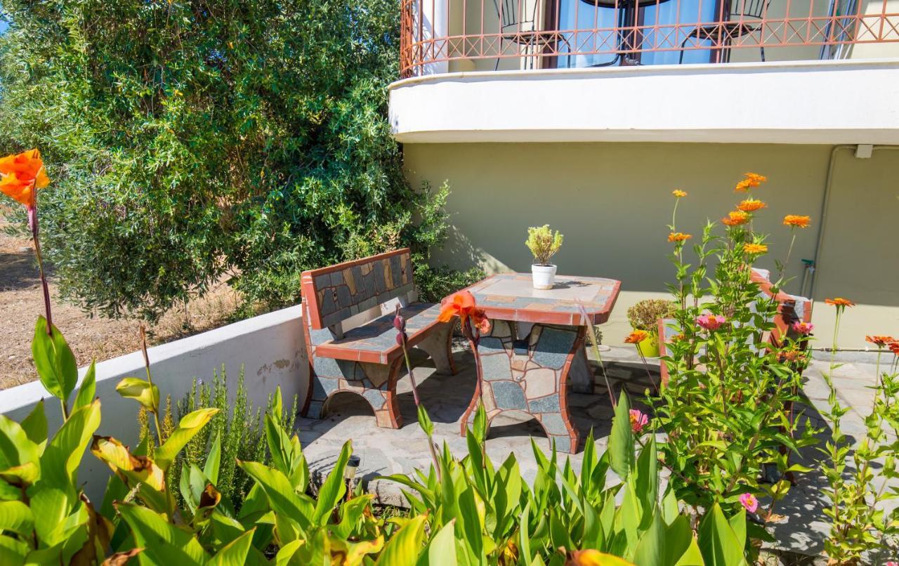 Villa Oliva Astris Exterior photo